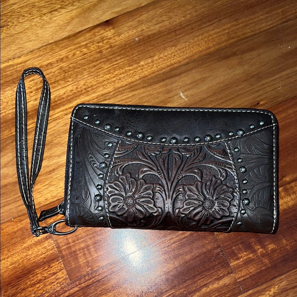 Embossed Wristlet Wallet